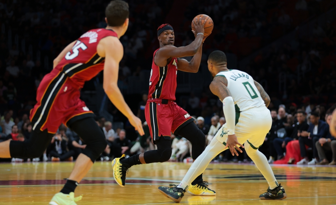 雄鹿B队强势火箭，阿德巴约打破历史纪录