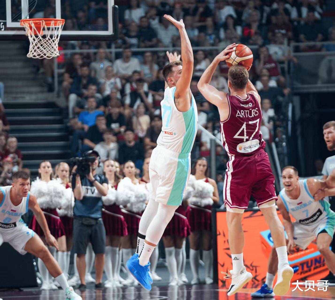 关于波兰男篮轻取菲律宾男篮，克莱打破历史纪录的信息