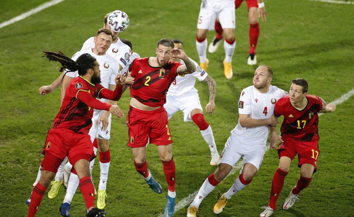 包含比利时客场战胜白俄罗斯，继续领跑的词条