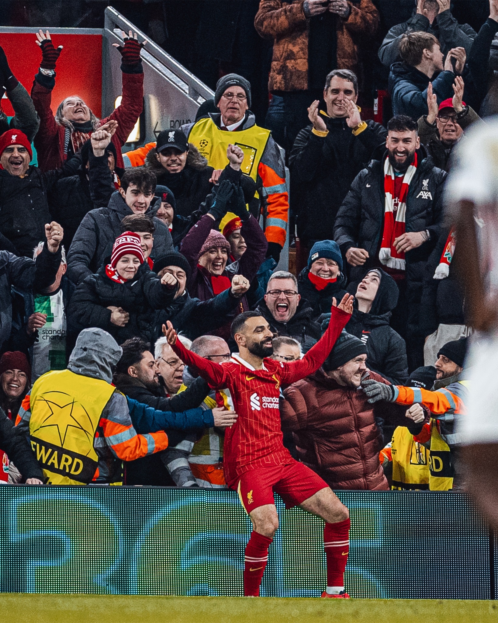 关于塞维利亚主场逼平科尔多瓦，保持连胜的信息