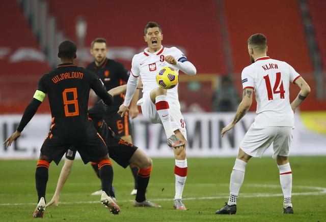 比利时队残阵出战，却惊险战胜对手