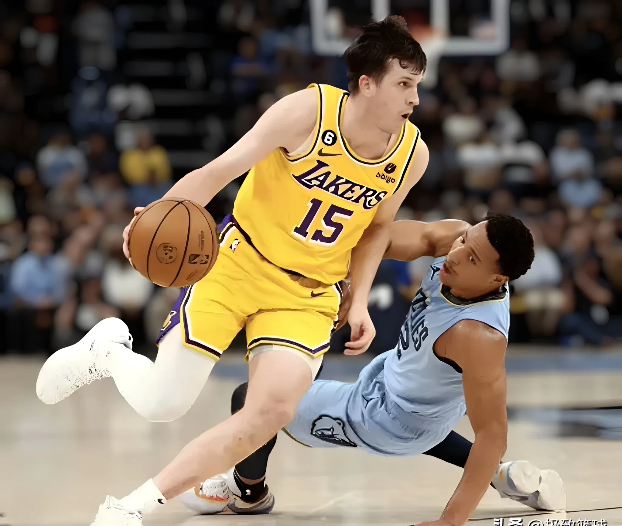 包含湖人主胜国王连战连胜，威金斯分，赫尔特成功复出的词条