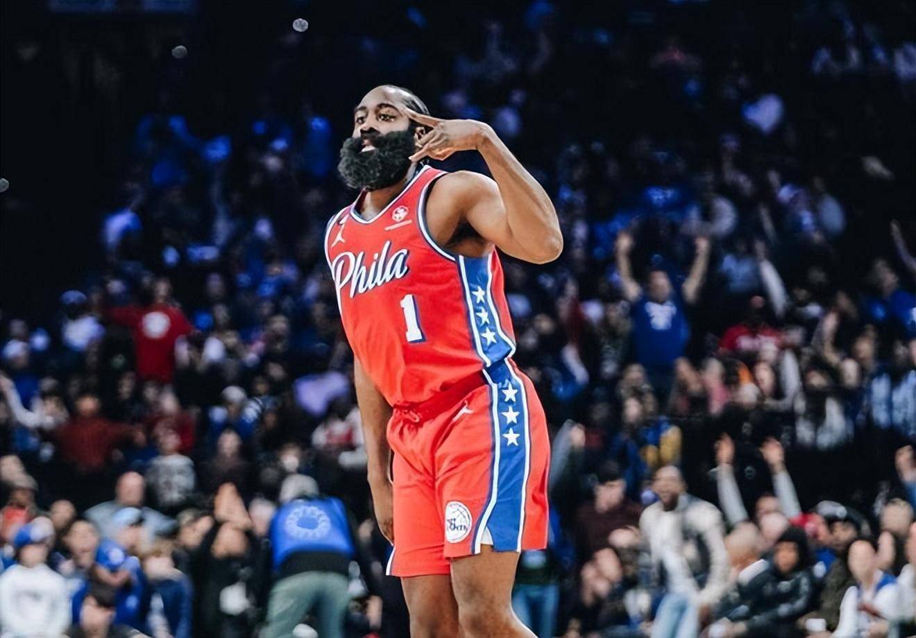 火箭主场战胜活塞,塔克砍下分 火箭主场战胜活塞,塔克砍下分