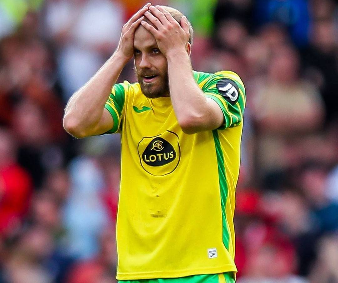 沃特福德主场失误影响比赛,球员遭质疑 沃特福德主场失误影响比赛,球员遭质疑