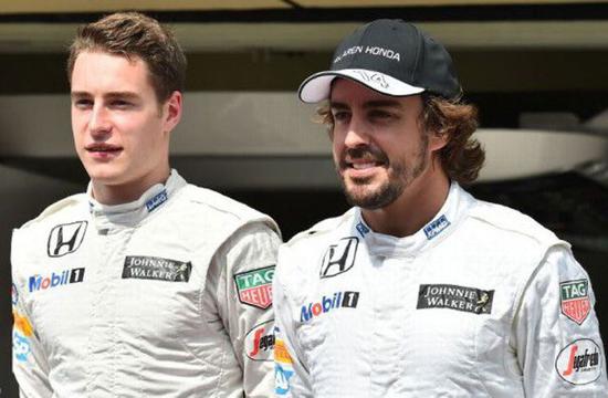 阿斯顿马丁轻取哈斯车队，佩雷兹扛起全队