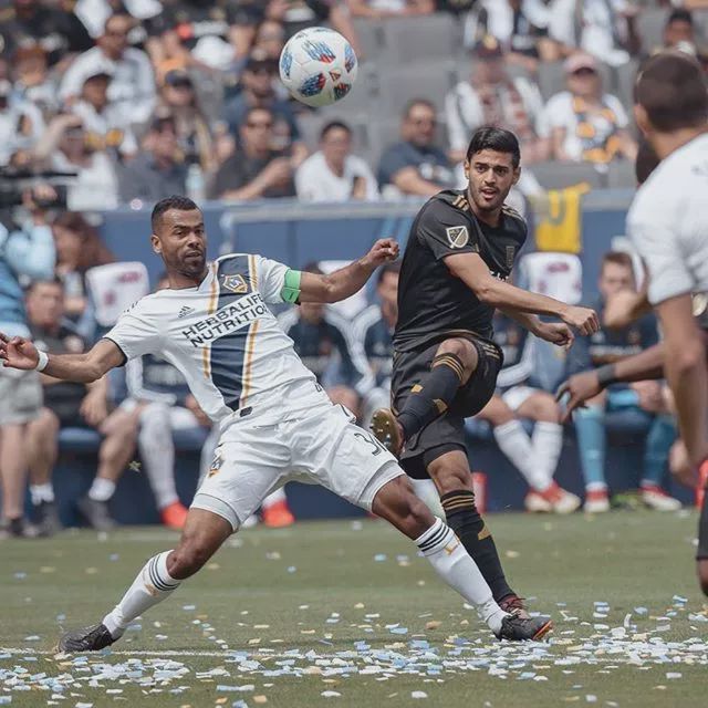 墨西哥横扫罗马，伊布点燃赛场