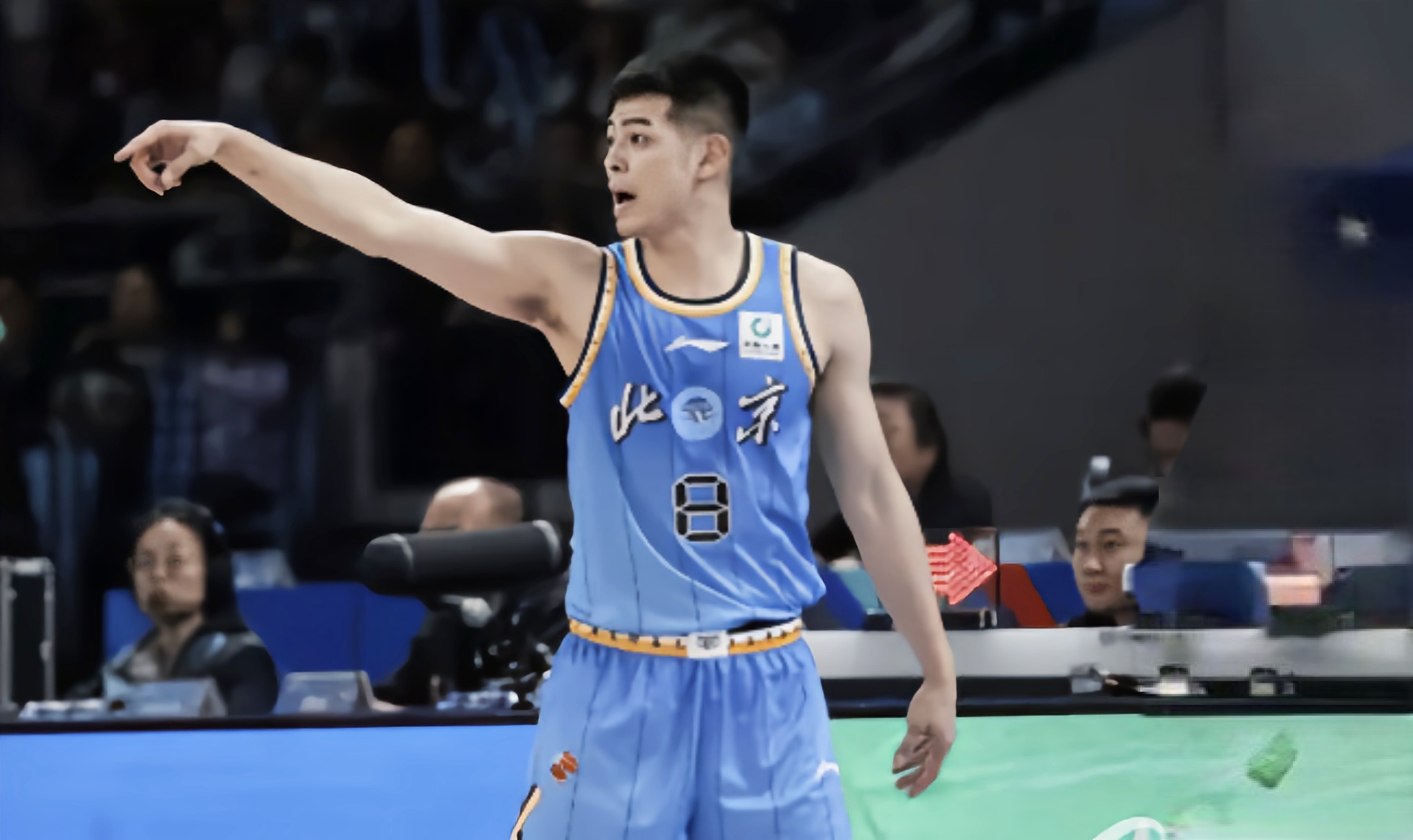 北京队鏖战山西队，王哲林状态火热