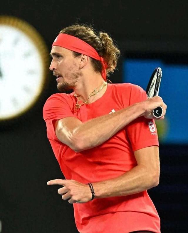 年终总决赛翻盘澳网，兹维列夫关键制胜的简单介绍