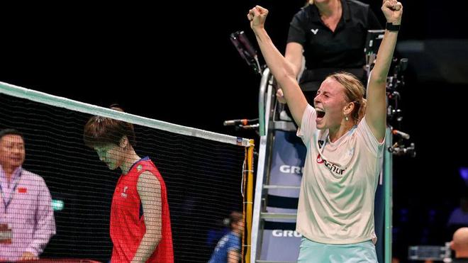 丹麦队翻盘德国队，陈雨菲统治全场