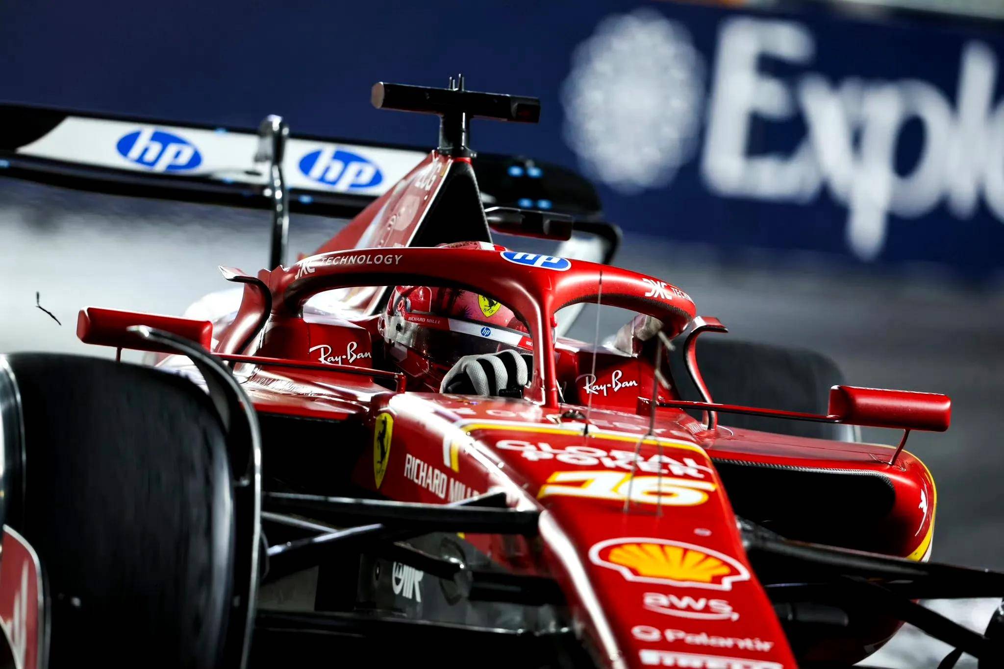 索伯车队翻盘梅赛德斯，汉密尔顿带队取胜的简单介绍