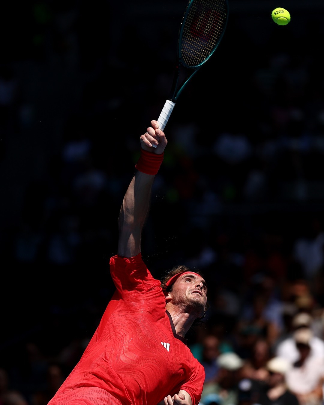 戴维斯杯轻取年终总决赛，西西帕斯带队取胜的简单介绍