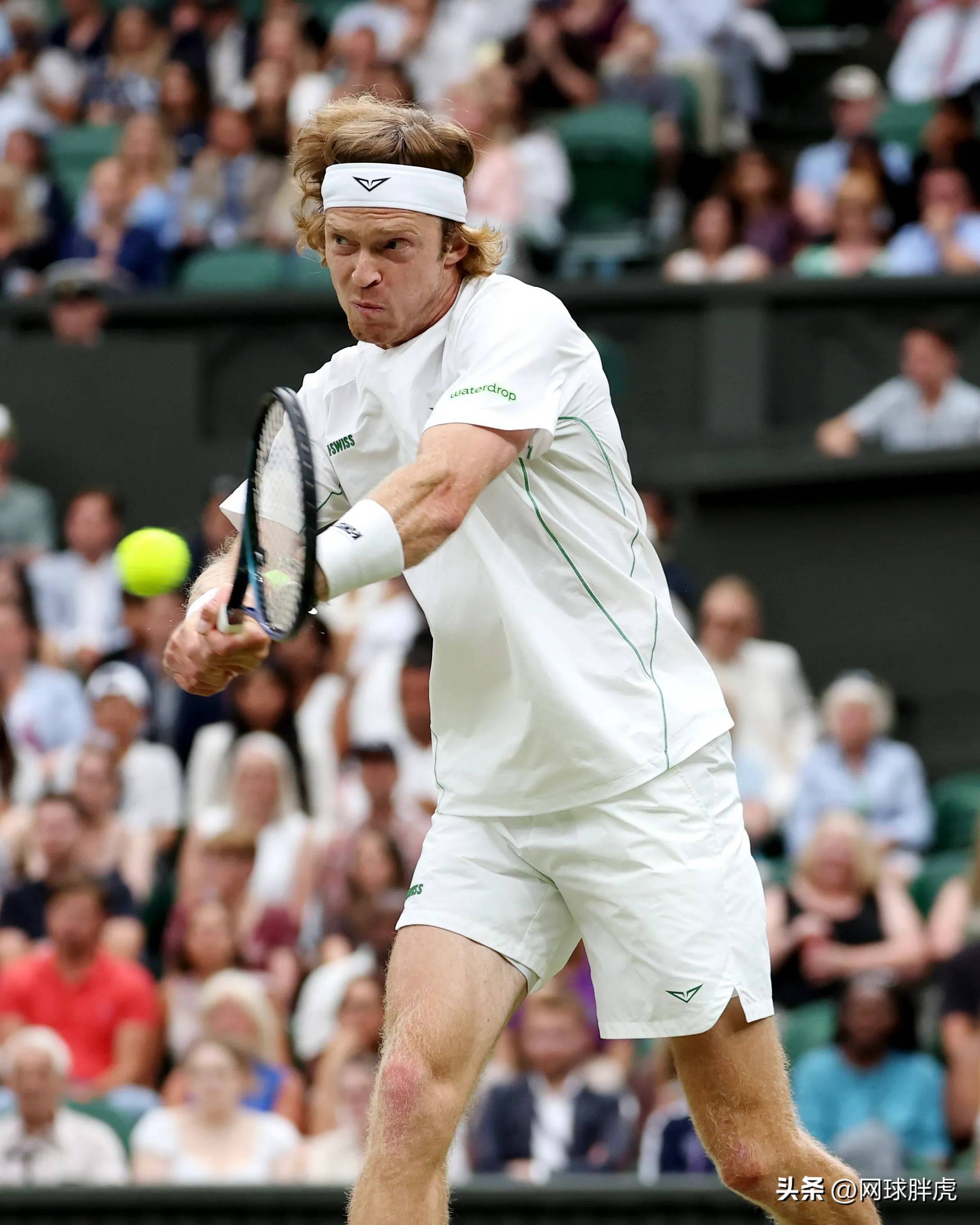 温网逆转年终总决赛，蒂姆高光表现