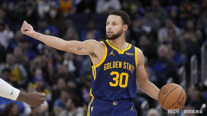 辽宁队完胜马刺，霍勒迪刷新纪录